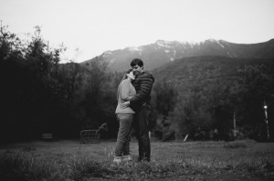 Peter y Maca, sesion preboda, engagement, en cajón del maipo